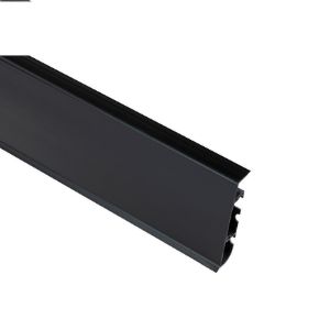 Obrazek Listwa przypodłogowa PCV Hi-Line Prestige 90 Czarna