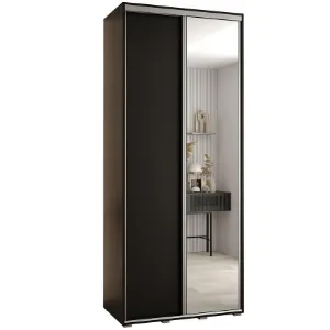 Szafa 45 Canaris 3 110 czarny/silver