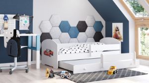 Obrazek Łóżko podwójne LUK 160x80 Auto z chorągiewką